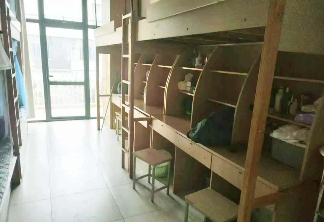 高新区实验初中（新区）.jpg